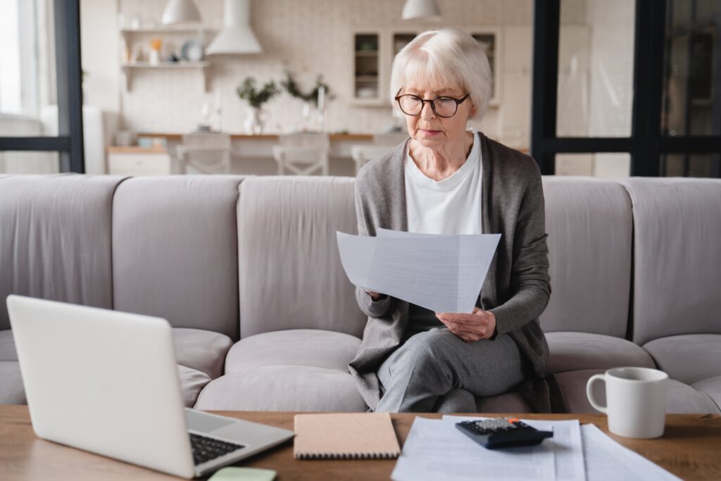 woman looking through a list of mortgage providers